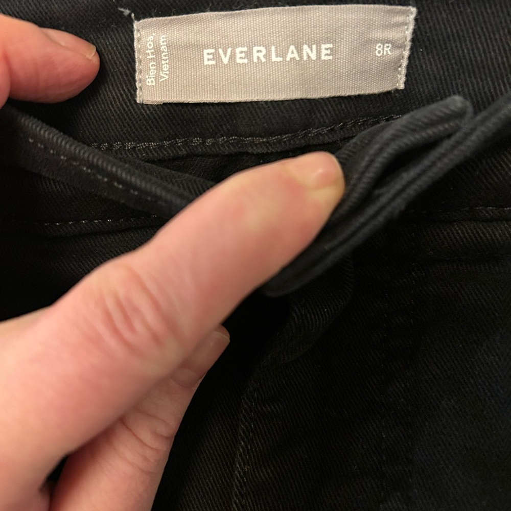 Everlane Black Barrel Leg Jeans - Picture 5 of 5